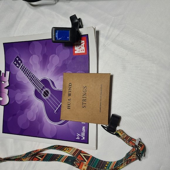 Hua Wind Brown Wood Ukulele 20 In Kit With Lessons + Everything Needed To Learn - Picture 3 of 5